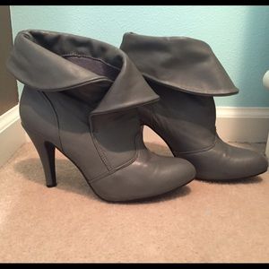 Heeled ankle booties