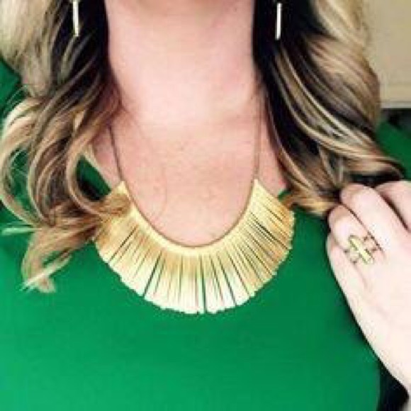 Stella and Dot Necklace
