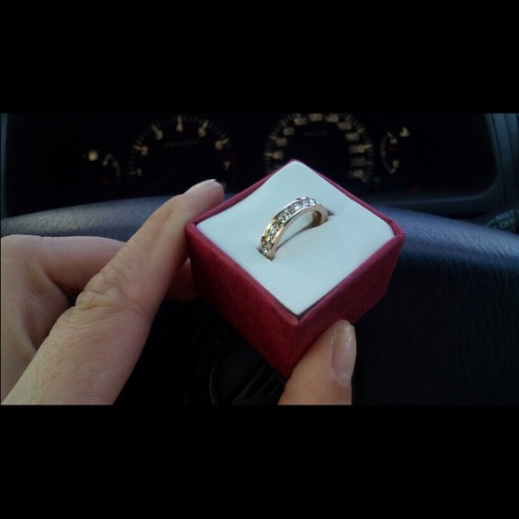 💍💛BEAUTIFUL "ROSE GOLD" WOMENS RING 💛💍 - Picture 3 of 4