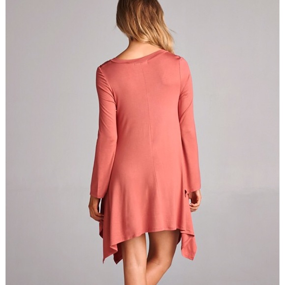 Millie Poet Sleeve Tunic - Picture 3 of 3