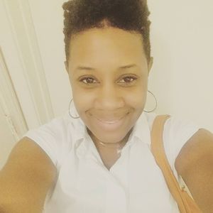 Meet your Posher, Chrystal