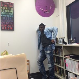 Meet your Posher, Dejuan