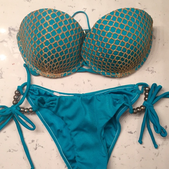 Beach bunny bikini