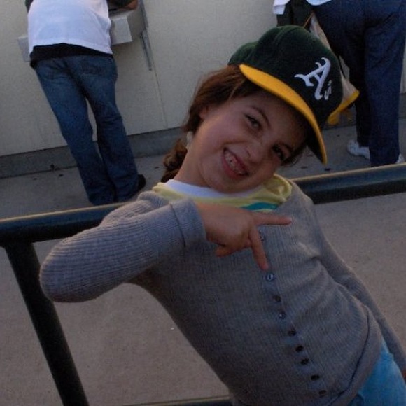 Meet your Posher, Madeleine - Picture 1 of 1