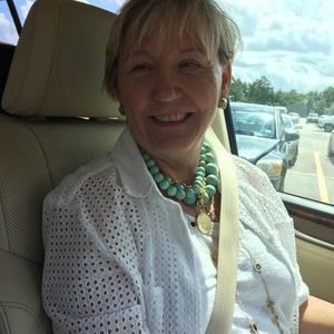 Meet your Posher, Nancy