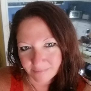 Meet your Posher, Connie