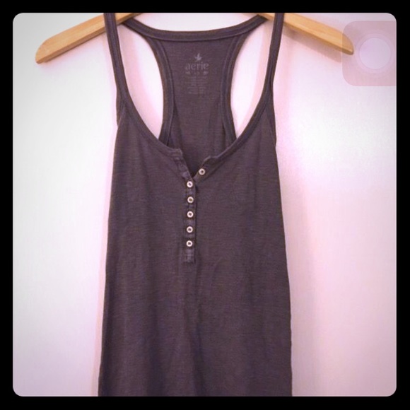 Aerie Razorback tank