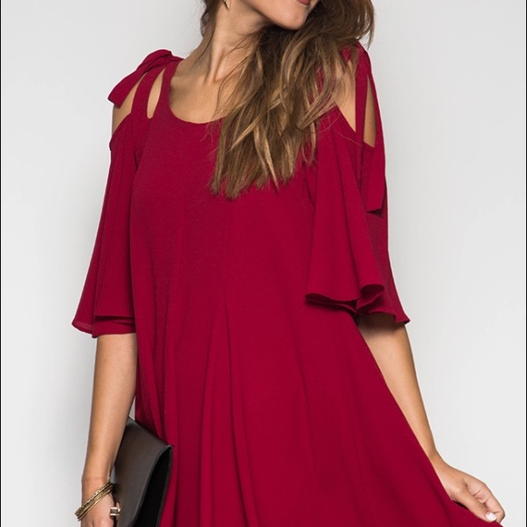 ❤️LAST-S❤️ Tie Bow Shoulder Maroon Flirty Dress - Picture 4 of 4