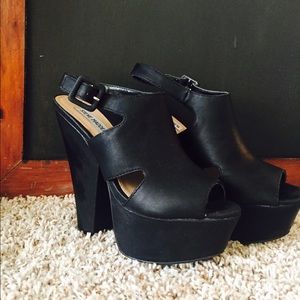 Steve Madden Gabby Platform