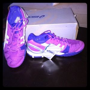 New Asics. Gel-Resolution 5 grape/white/silver