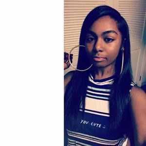 Meet your Posher, Rayana