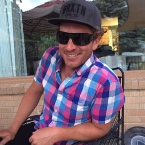 Meet your Posher, Josiah