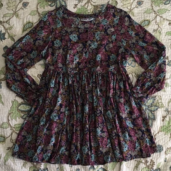 bebe black cocktail dress Little (S) – Holy Thrift Sharla Casual dresses The Bebe Color:Rustic Brown V-Neck A-Line Midi Dress