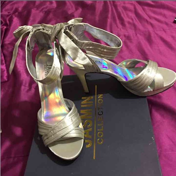 Jasmin heels