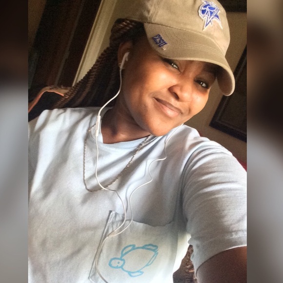 Meet Your Posher - Picture 1 of 1