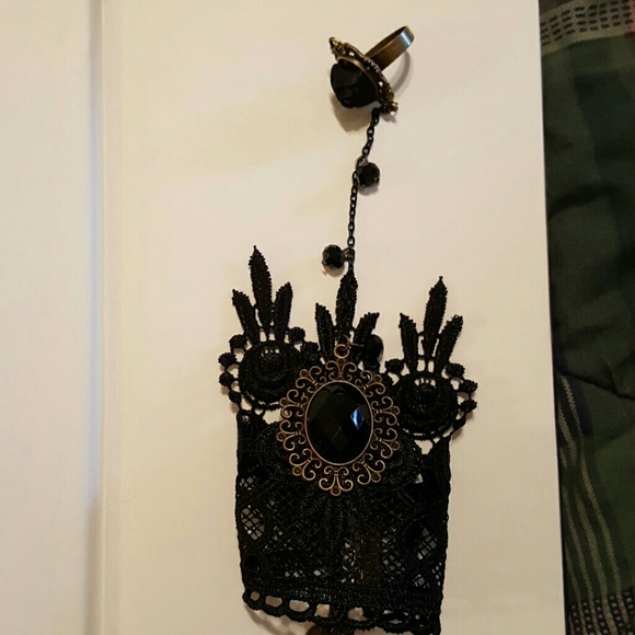 SOLD Wrist wrap with ring attached - Picture 3 of 4