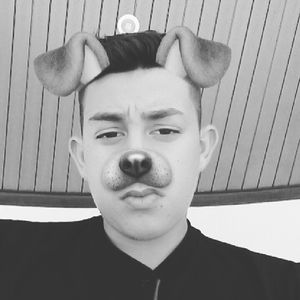 Meet your Posher, Christian