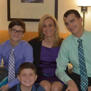 Meet your Posher, Danielle