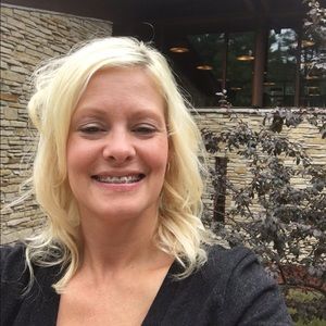 Meet your Posher, Cathy