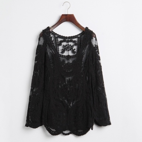 Black Crochet Lace Floral Top - Picture 3 of 4