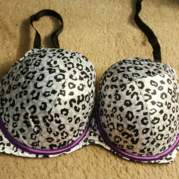 Bra (buy one take 5$ off next)