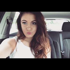 Meet your Posher, Skylar