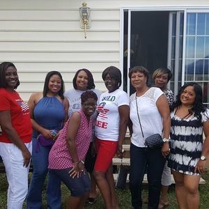 Meet your Posher, Vanessa