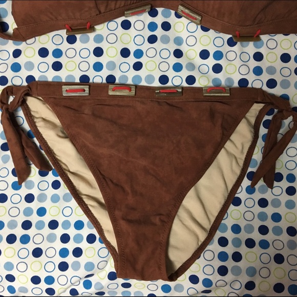Brown suede bikini - Picture 2 of 4
