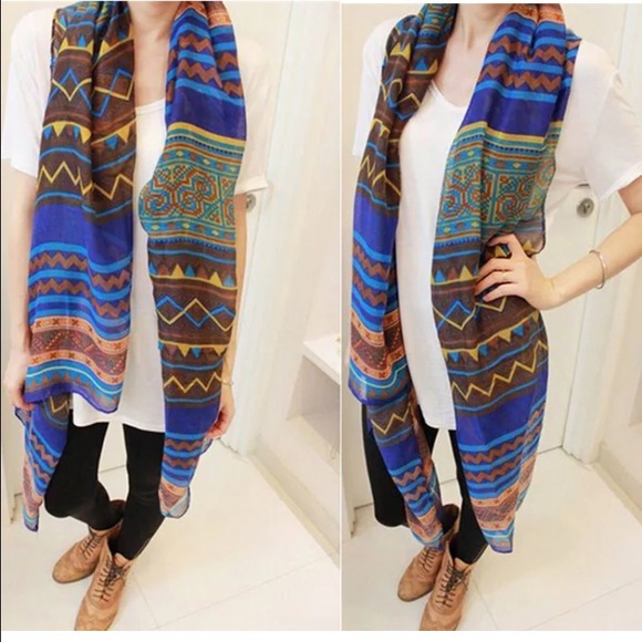 Patterned pashmina scarf