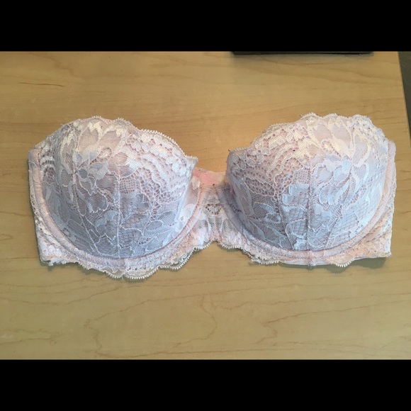 Victoria's Secret Pink Strapless Lacy Bra 32D