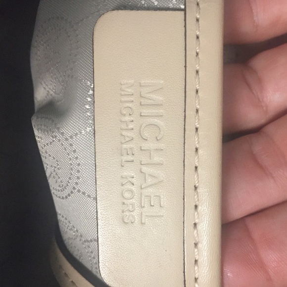 Michael Kors purse