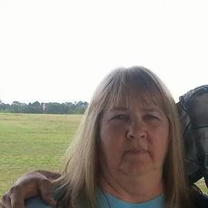 Meet your Posher, Cynthia