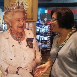 Meet your Posher, Gina