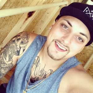 Meet your Posher, Dillon