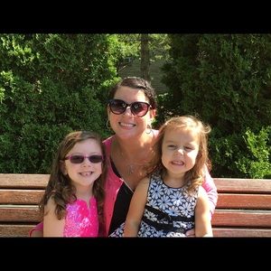 Meet your Posher, Rachel