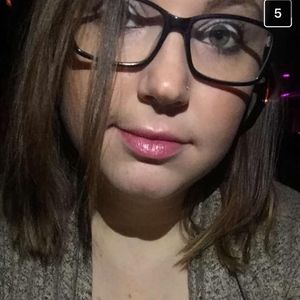 Meet your Posher, Savannah