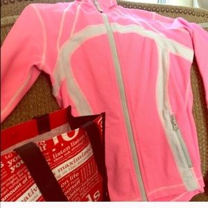 2 lululemon jackets euc