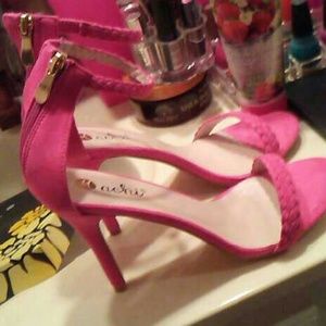 Pink heels