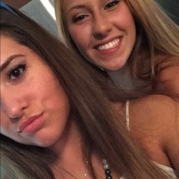 Meet your Posher, Lena