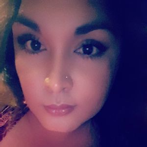 Meet your Posher, Alma