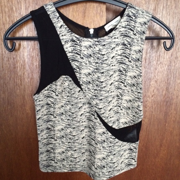 Urban Outfitters crop top