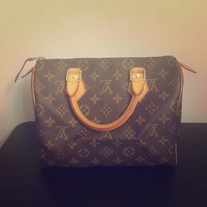Louis Vuitton 90% New Speedy 25