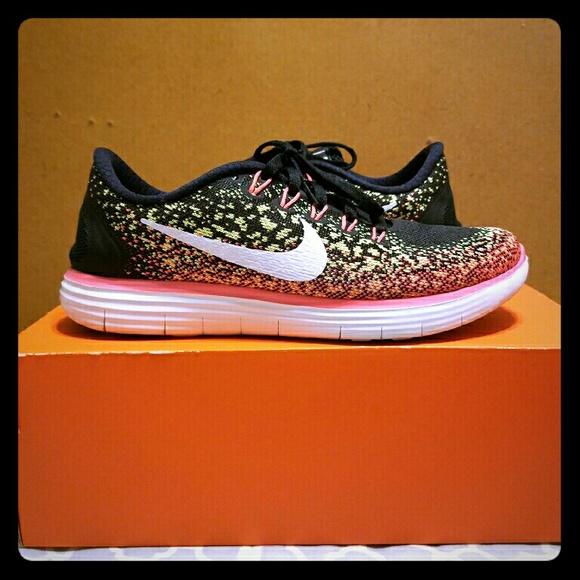 Nike Free Run Distance