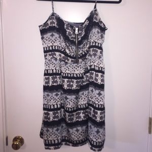 Patterned dress