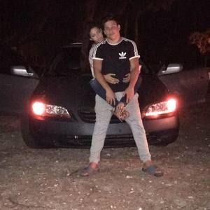 Meet your Posher, Abelito