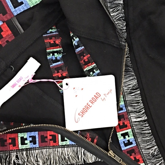 Gypsy Hooded Tribal Wool Blend Poncho- New w/Tags - Picture 3 of 4