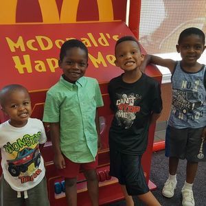 Meet your Posher, Gwen