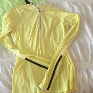 Lululemon yellow running top size 8