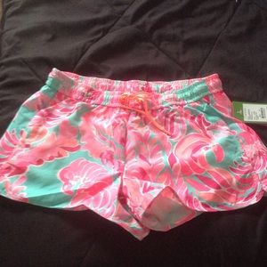 Lilly Pulitzer Luxletic Run Around Short