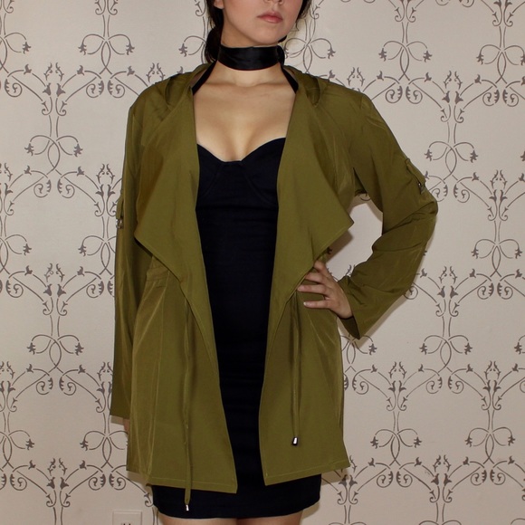 LAST ONE✨SALE🌙 Perfect Olive Lightweight Jacket - Picture 4 of 4